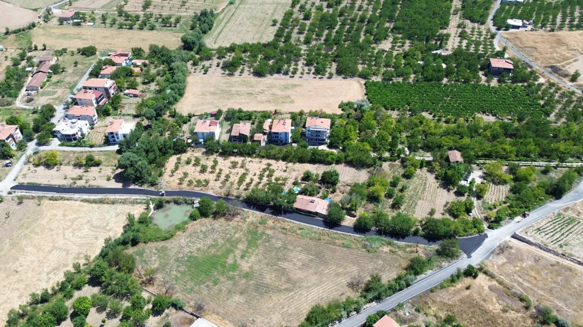 Battalgazi'de Asfalt Seferberliği: Yol Yenileme Çalışmaları Hız Kesmeden Devam Ediyor
