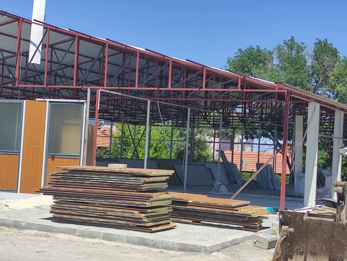 Eser Üretmek Yerine Eser Sökmek Mi? Akçadağ'da Cevap Bekleyen Sorular.