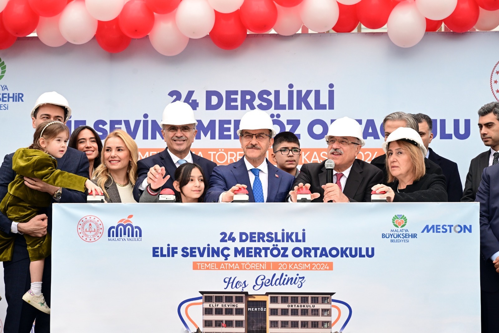 24 DERSLİKLİ ELİF SEVİNÇ MERTÖZ ORTAOKULU’NUN TEMELİ ATILDI