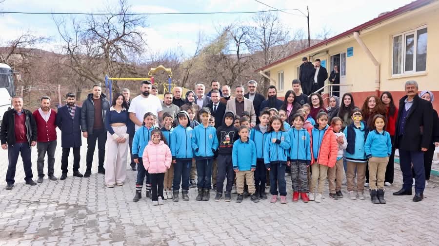 Akçadağ Belediyesi’nden Öğrencilere Anlamlı Dokunuş