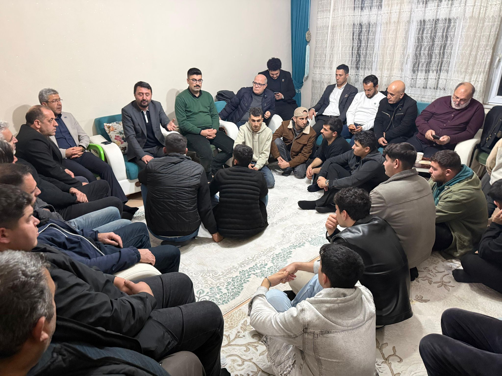 Anahtar Parti Battalgazi İlçe ve Gençlik Kolları Boran Mahallesi’nde Sahadaydı