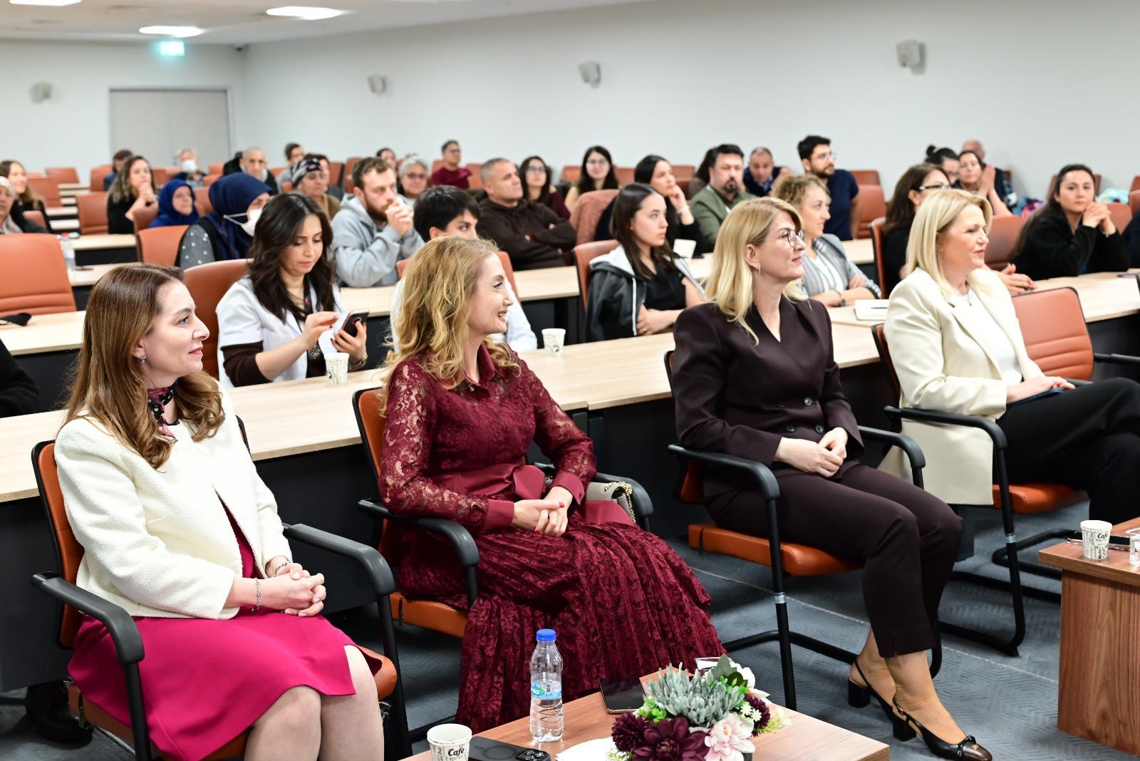 ANTALYA’DA HASTA VE YAKINLARINA YÖNELİK ANLAMLI EĞİTİM PROGRAMI