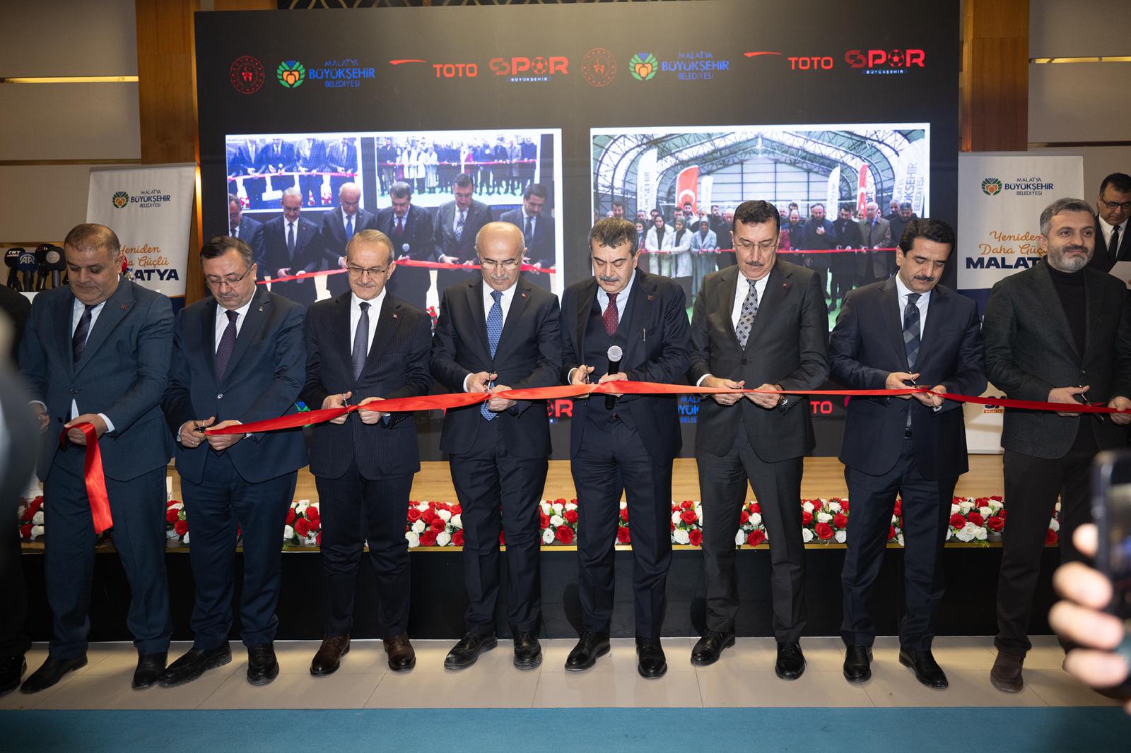 Bakan Yusuf Tekin’den Eğitime Destek: Yeni Eğitim Yatırımları Hizmete Açıldı