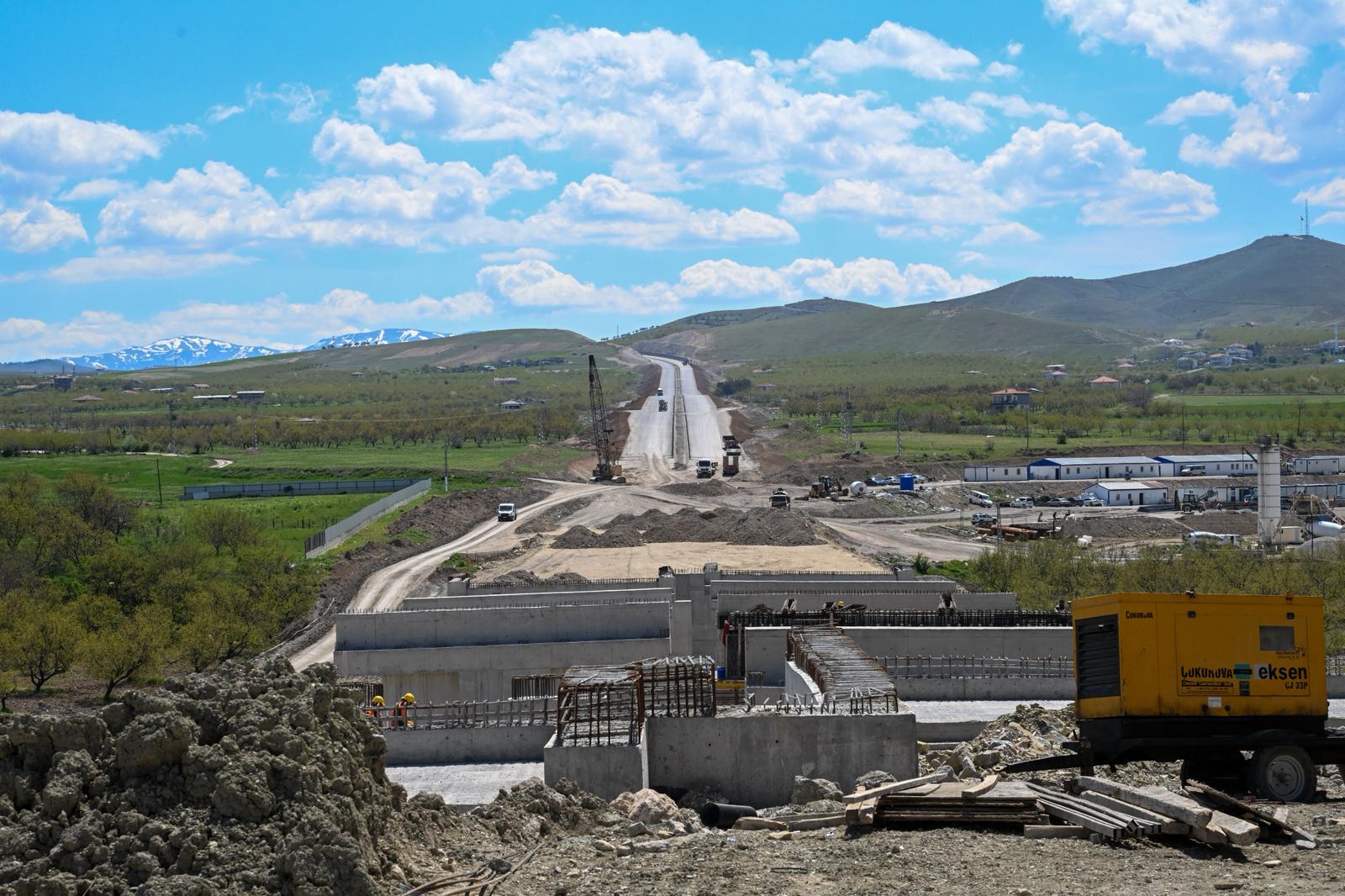Başkan Er, Kuzey Çevre Yolundaki Son Durumu Değerlendirdi.