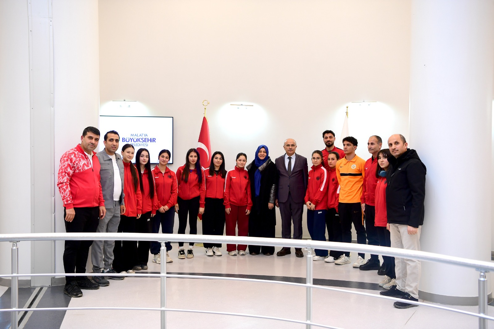 Başkan Er: “Sporun ve Sporcunun Yanındayız”