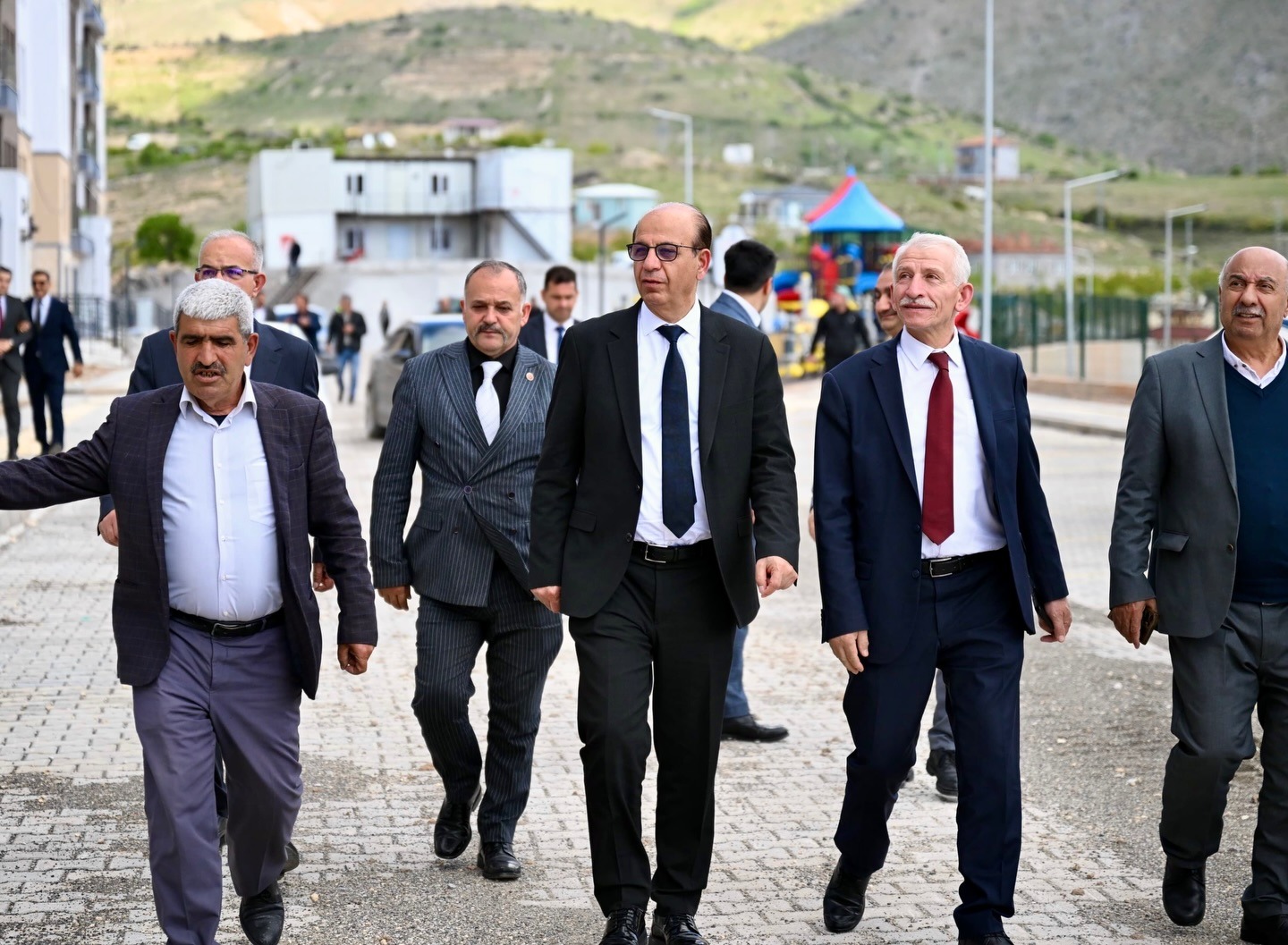 Başkan Geçit’ten Hizmet Vurgusu: “Projelerimizi Tek Tek Tamamlıyoruz.