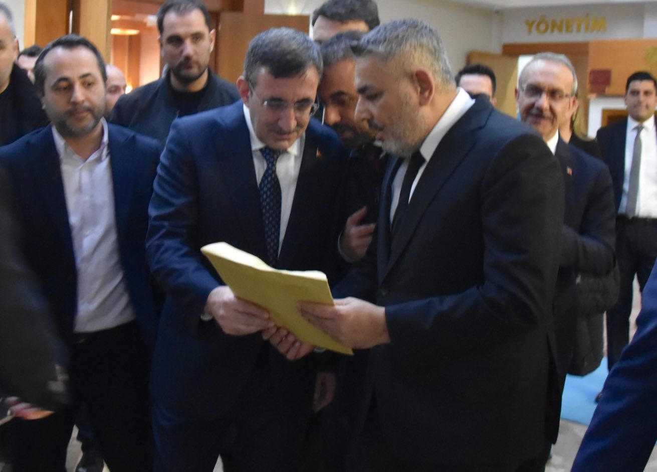 Başkan Sadıkoğlu, Ekonomik Beklentileri Cumhurbaşkanı Yardımcısı’na Aktardı