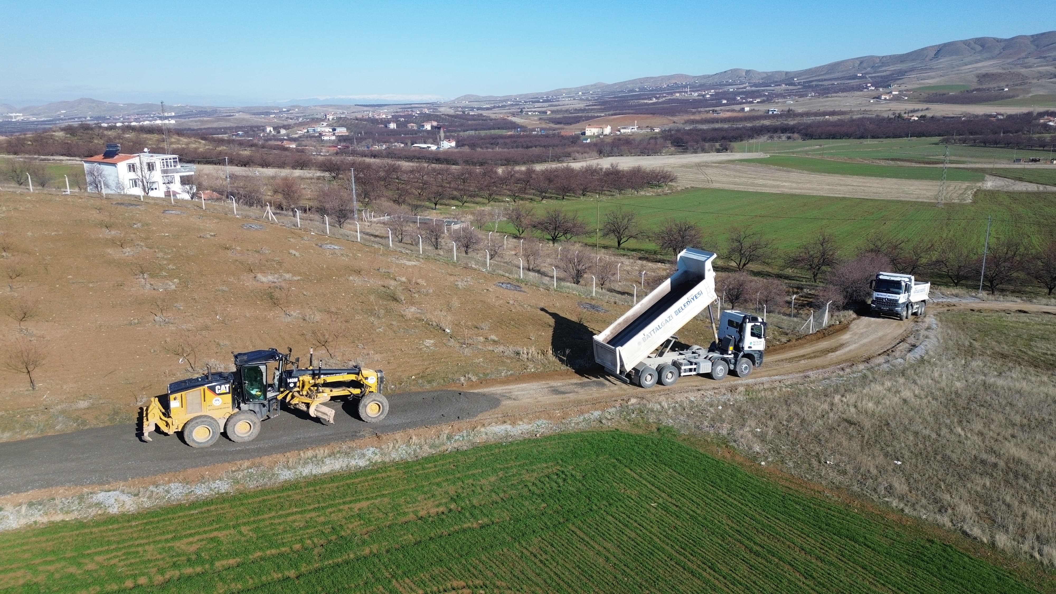 Battalgazi Belediyesi’nden Yenice Mahallesi’nde Yol Atağı