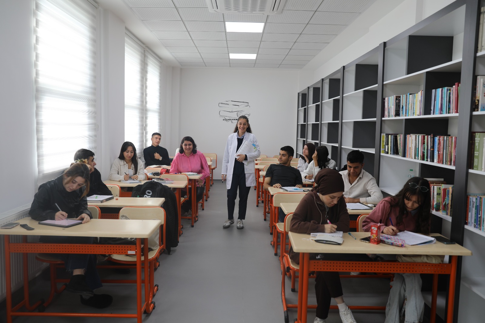 BATTALGAZİ BELEDİYESİ’NİN ÜCRETSİZ LGS VE YKS KURSLARINA YOĞUN İLGİ