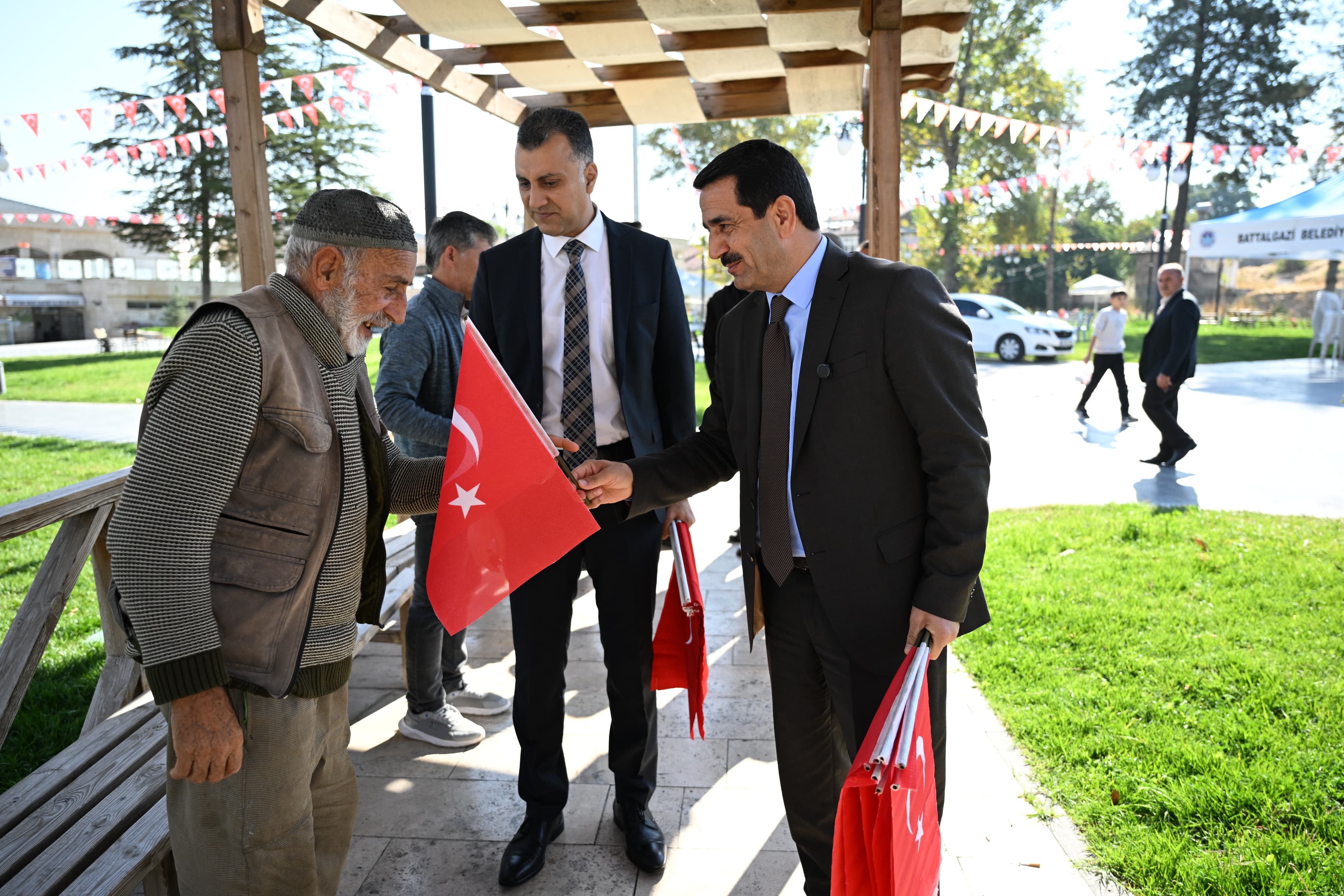BATTALGAZİ’DE CUMHURİYET COŞKUSU: