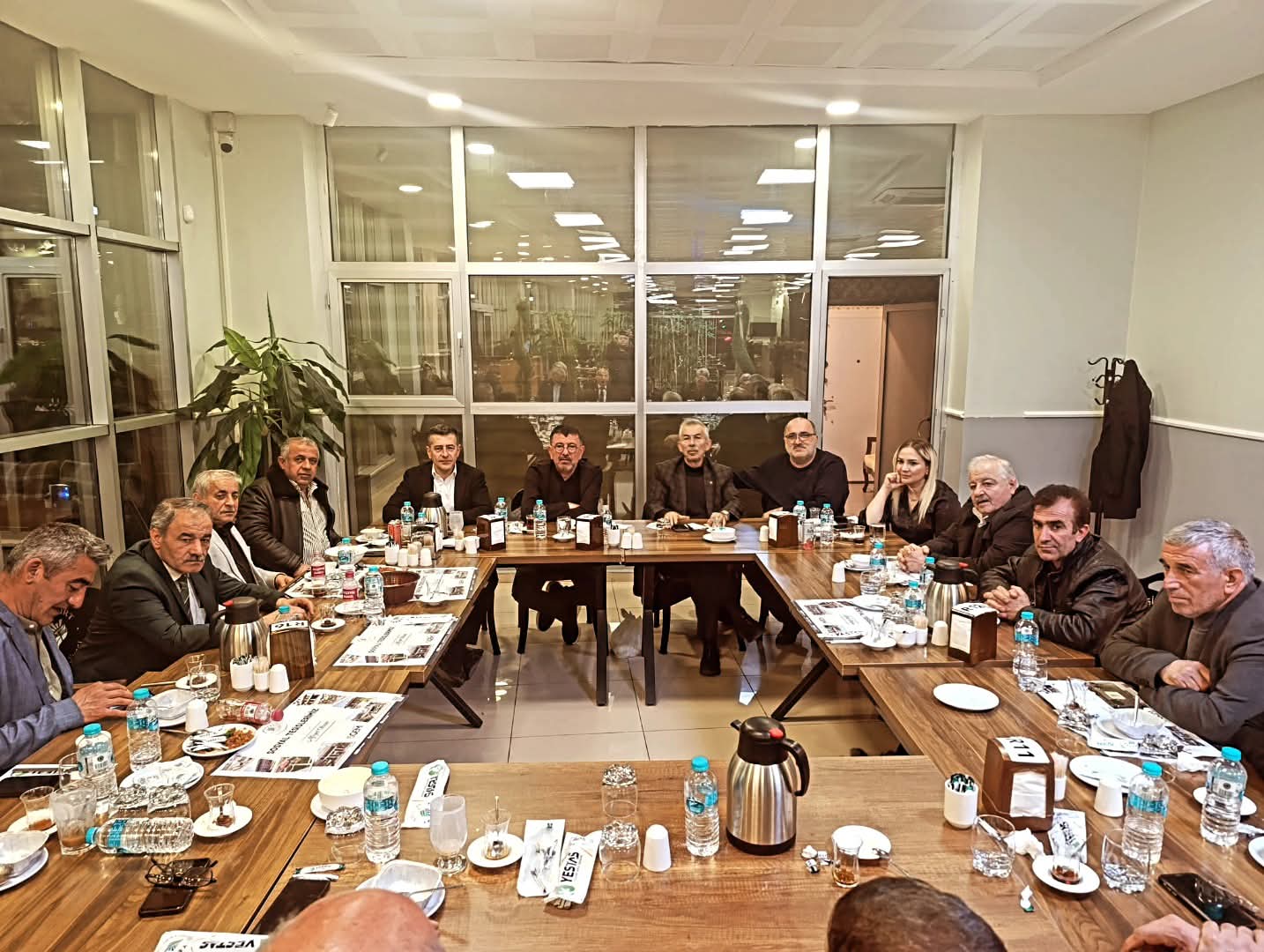 Battalgazi’de Kritik Buluşma: Alper Gürsoy Muhtarları Aynı Masada Topladı.