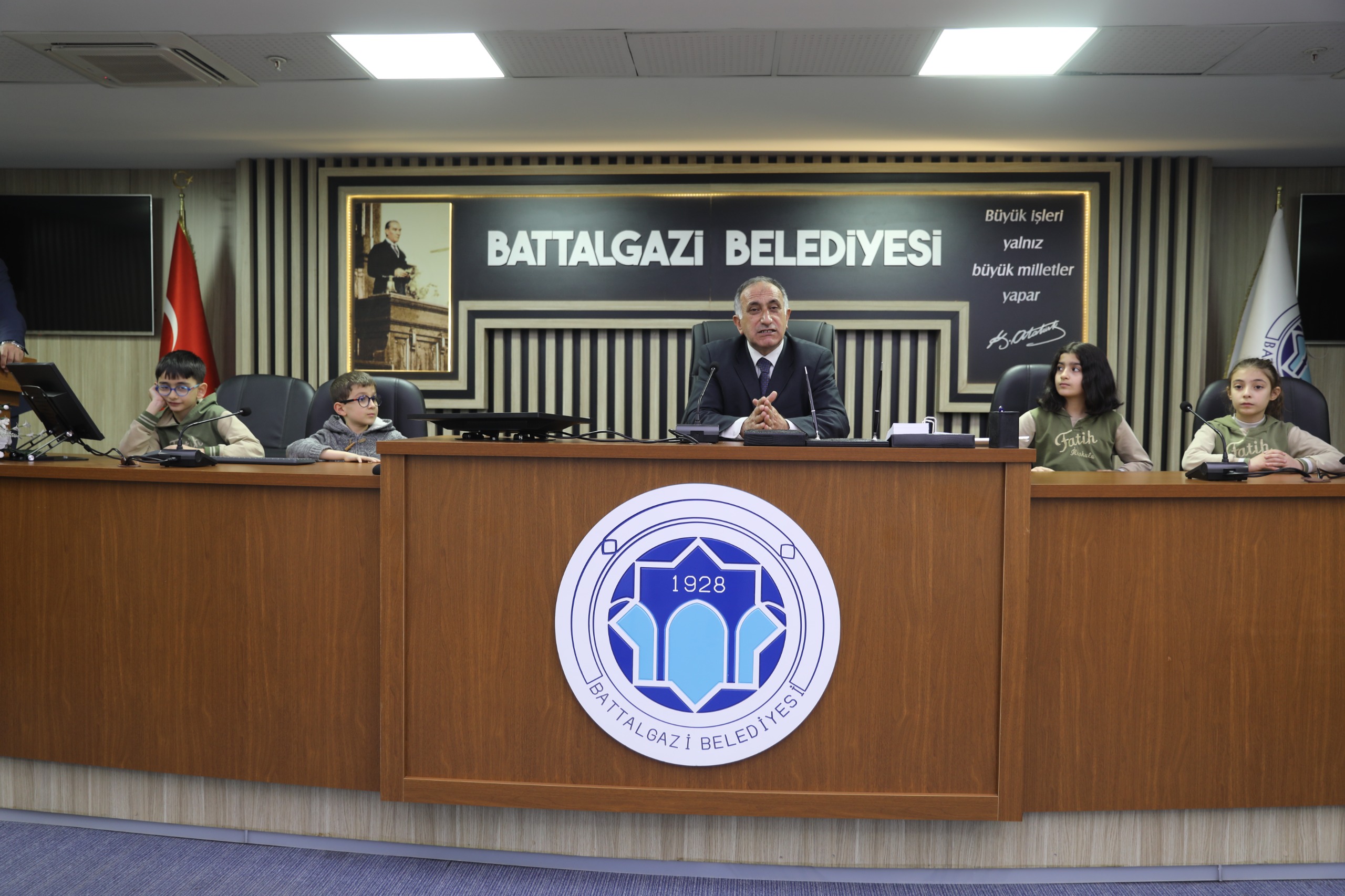Battalgazi’de Nisan Meclisi Toplandı: Taşkın’dan Hizmet ve Proje Vurgusu