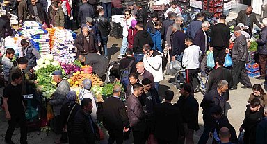 Bayram Geldi Neyime: Malatya’da Şeker Tadında Değil, Fiyatlar Dudak Uçuklatıyor!.
