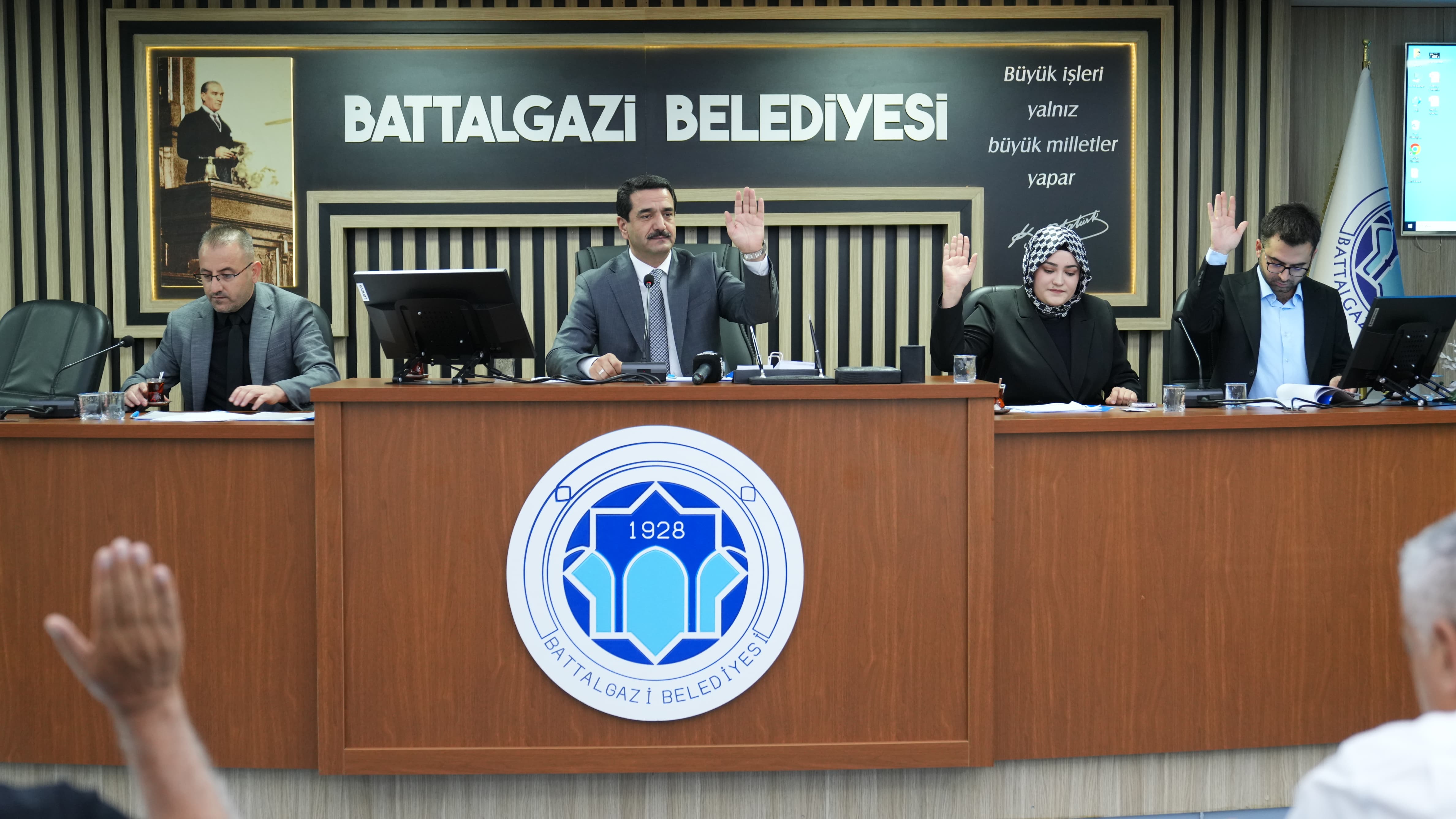 CHP’Lİ MECLİS ÜYESİNDEN BAŞKAN TAŞKIN’A KAPALI ÇARŞI TEŞEKKÜRÜ