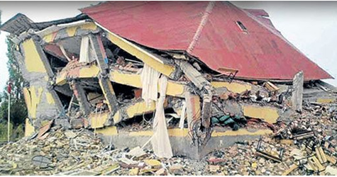 Depremde Ayakta Kalması Gereken Yapılar Neden Yıkıldı?