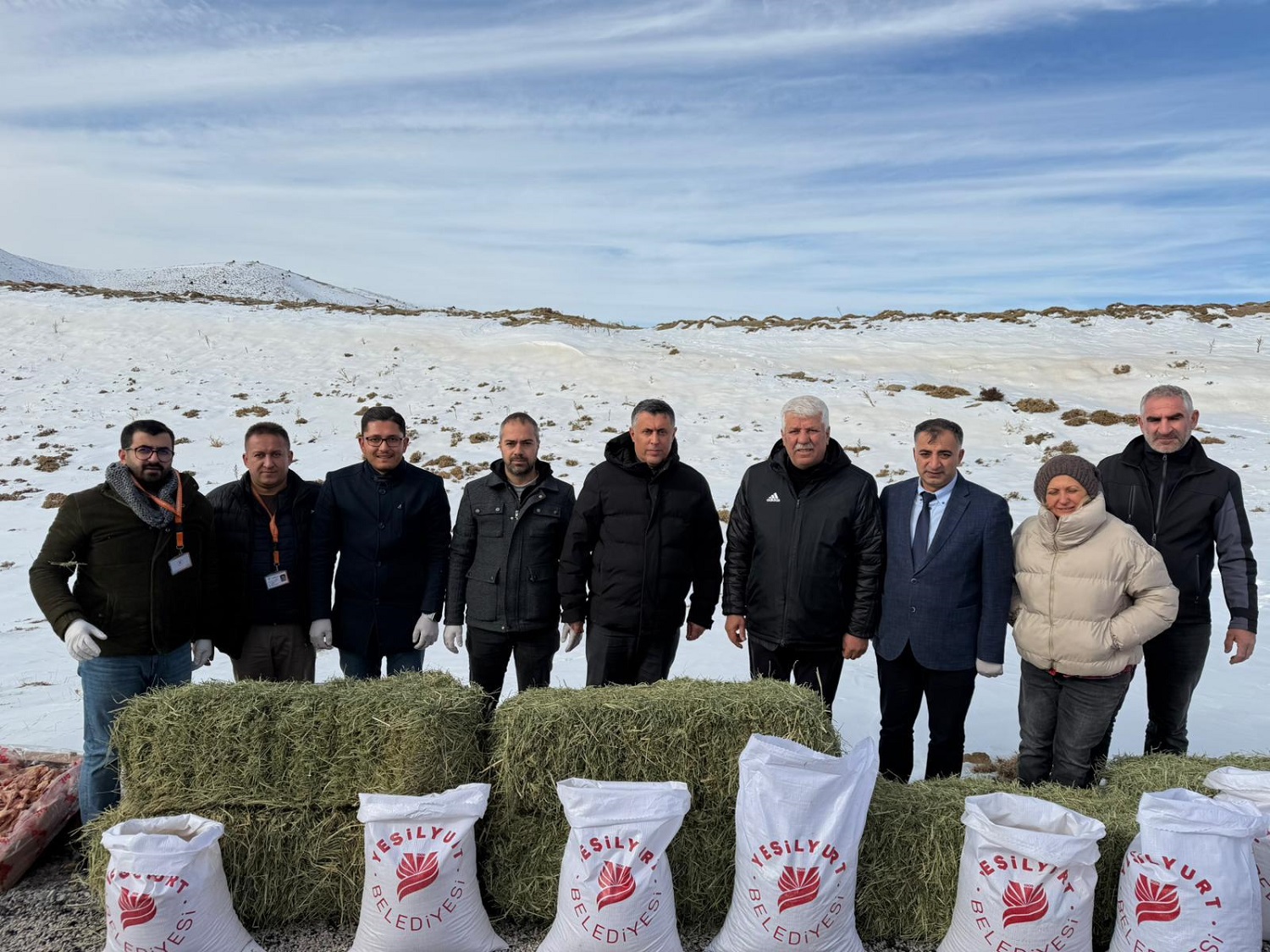 Doğaya Vefa: Yeşilyurt Belediyesi’nden Yaban Hayvanlarına Yem Takviyesi