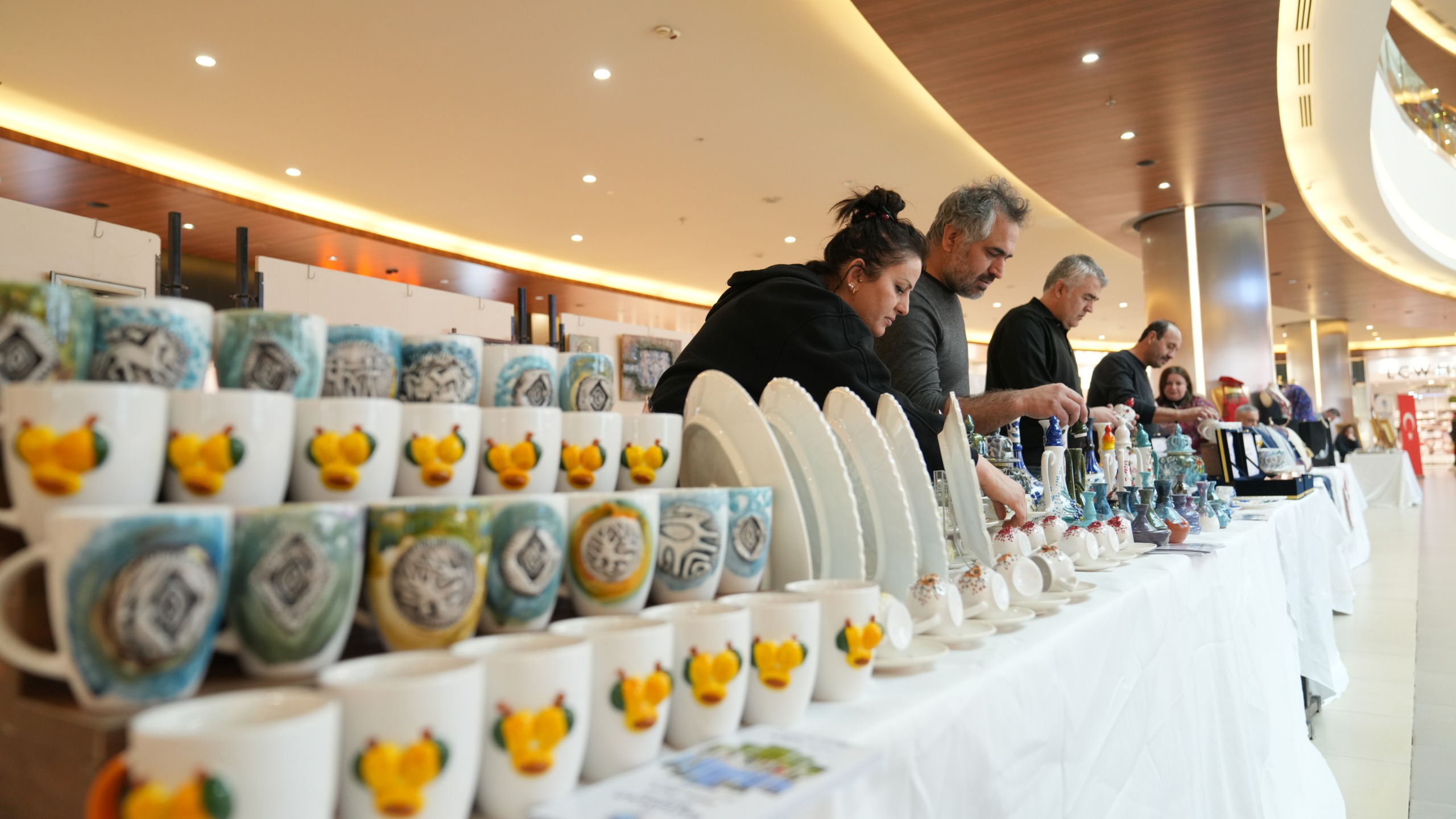 El Emeği, Göz Nuru Eserler AVM’de: Battalgazi Belediyesi’nden Yıl Sonu Sergisi