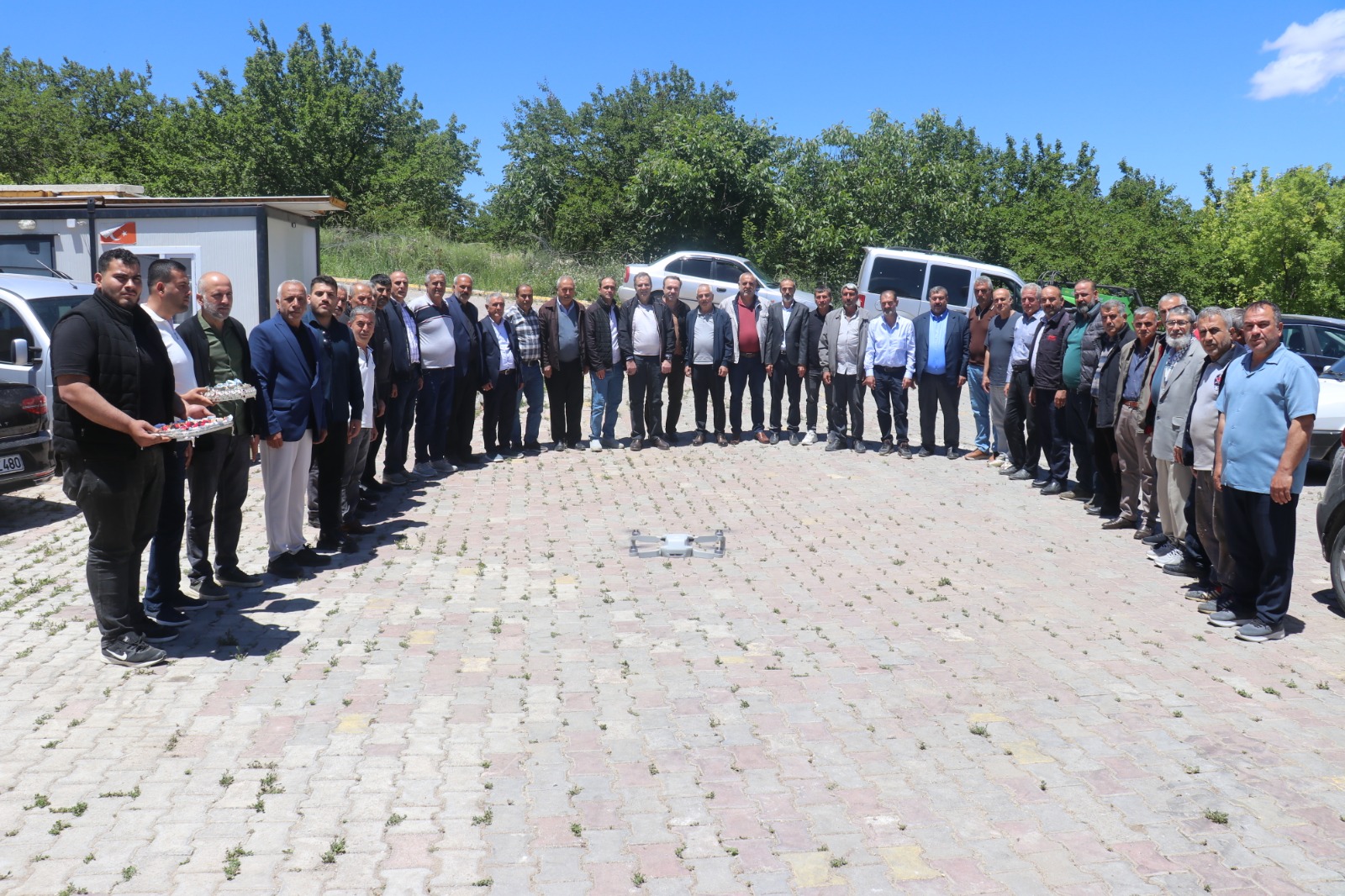Gözene’de Kurulan Sofra, Kardeşliğin ve Vefanın Simgesi Oldu.