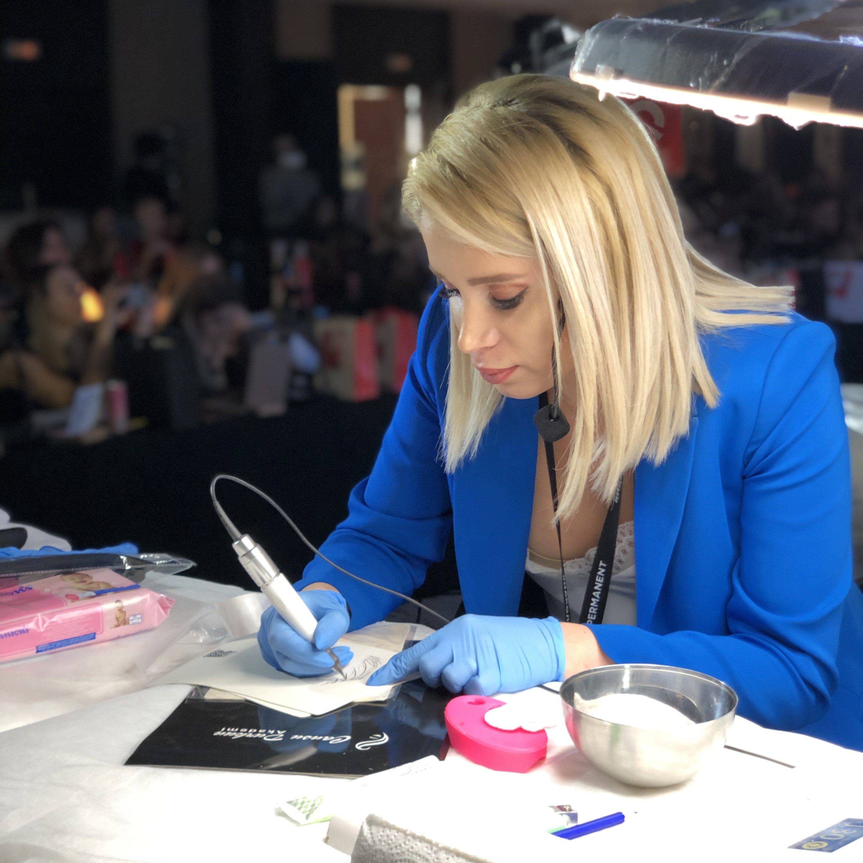 GÜZELLİK SEKTÖRÜNDE YENİ DÖNEM: CANSU DURKUN DEĞERLENDİRDİ