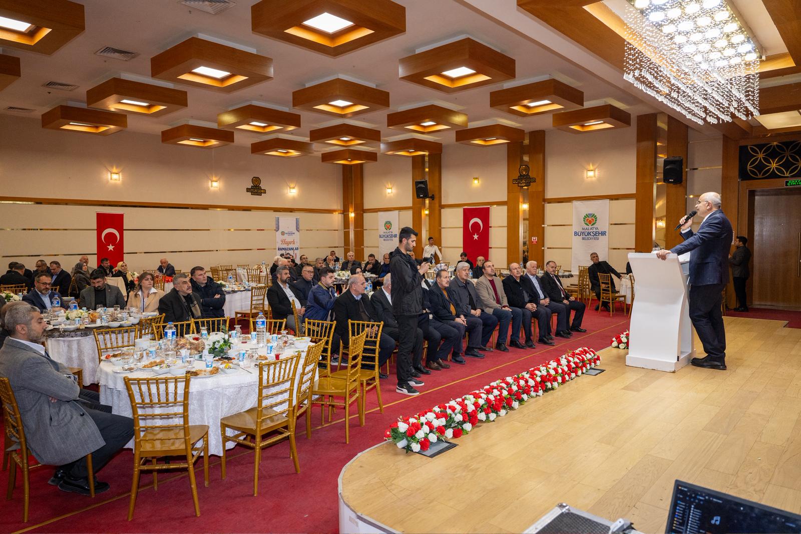 İftar Sofrasında Birlik Mesajı: Başkan Er Meclis Üyeleriyle Buluştu