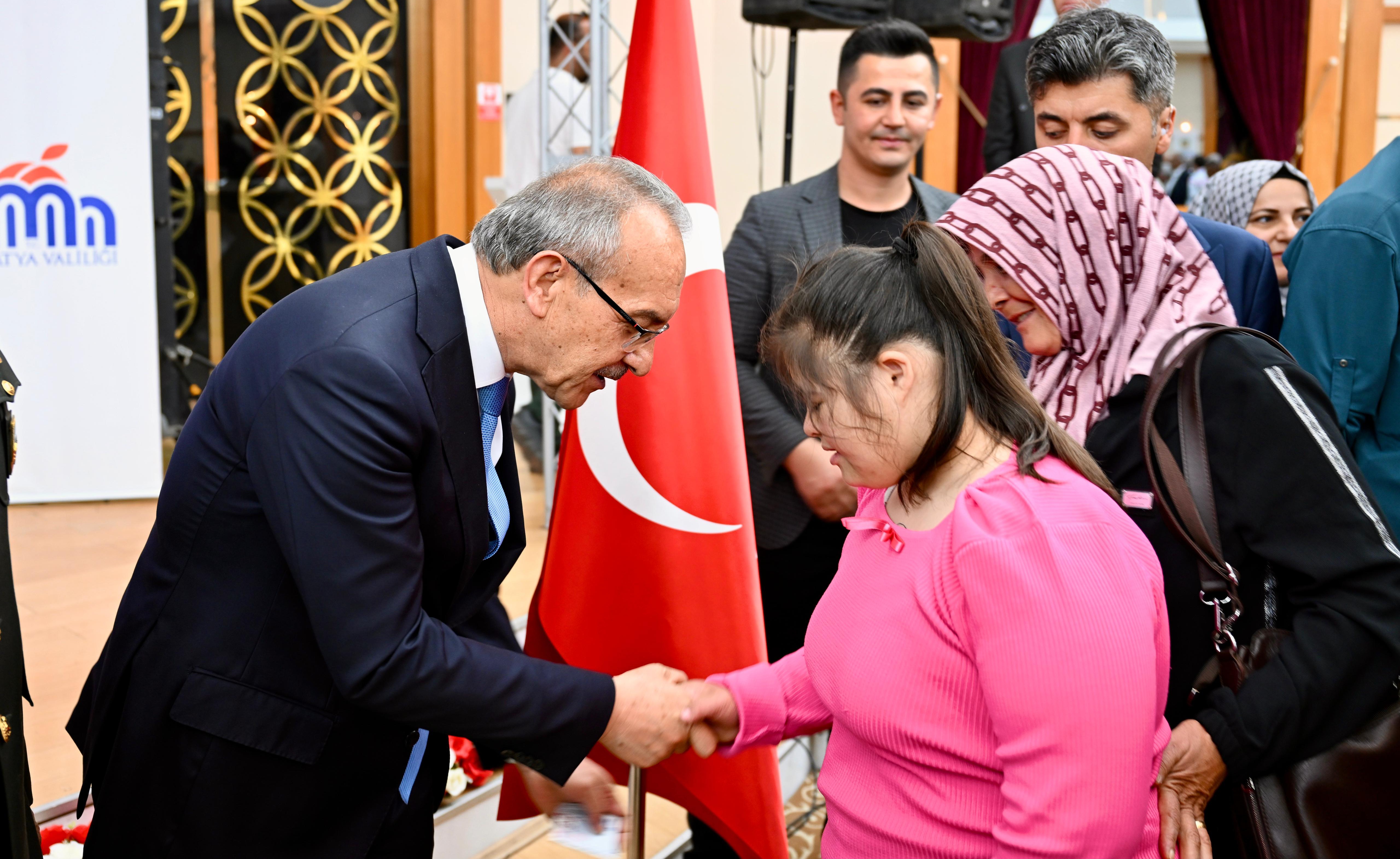 Kurban Bayramı Bayramlaşmasında Yoğun Katılım.