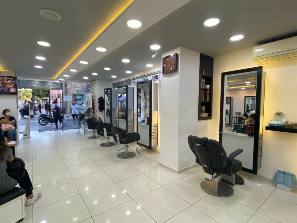 MAKAS DERTLİ, CÜZDAN CAN ÇEKİŞİYOR