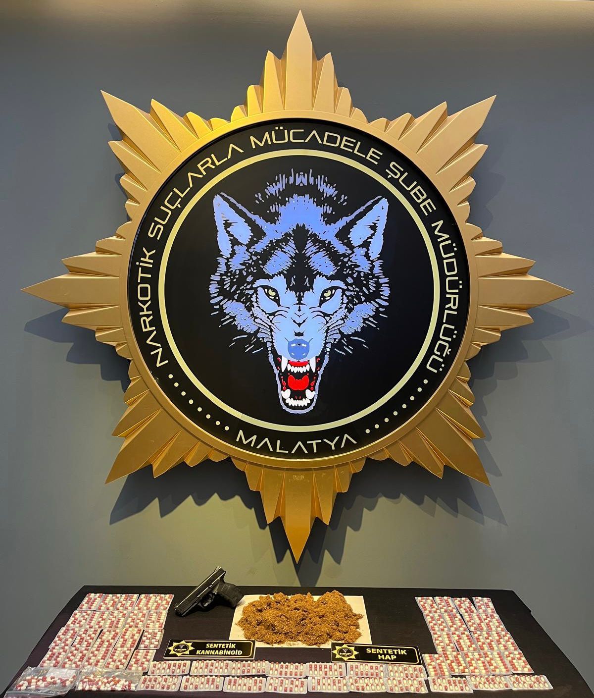 Malatya’da Zehir Tacirlerine Darbe: 5 Şüpheli Gözaltında.