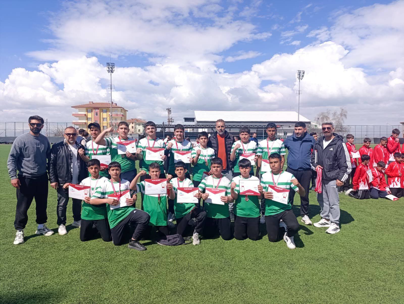 MALATYA KRİKETTE BÖLGENİN KALBİ OLDU: ŞAMPİYONA SONA ERDİ