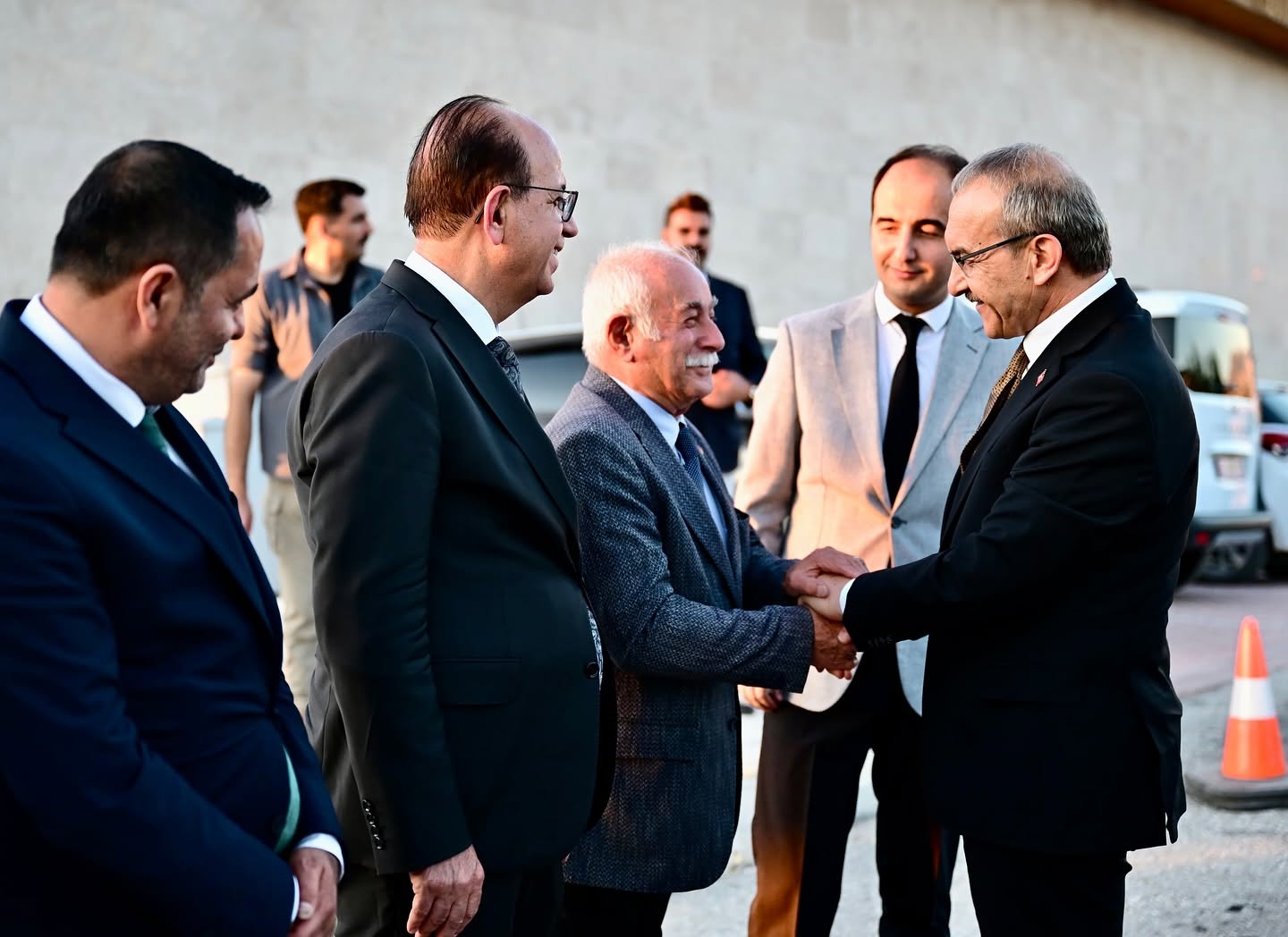 MUHARREM AYI, SADECE MATEM DEĞİL AYNI ZAMANDA BİRLİK, BERABERLİK VE KARDEŞLİK AYIDIR”