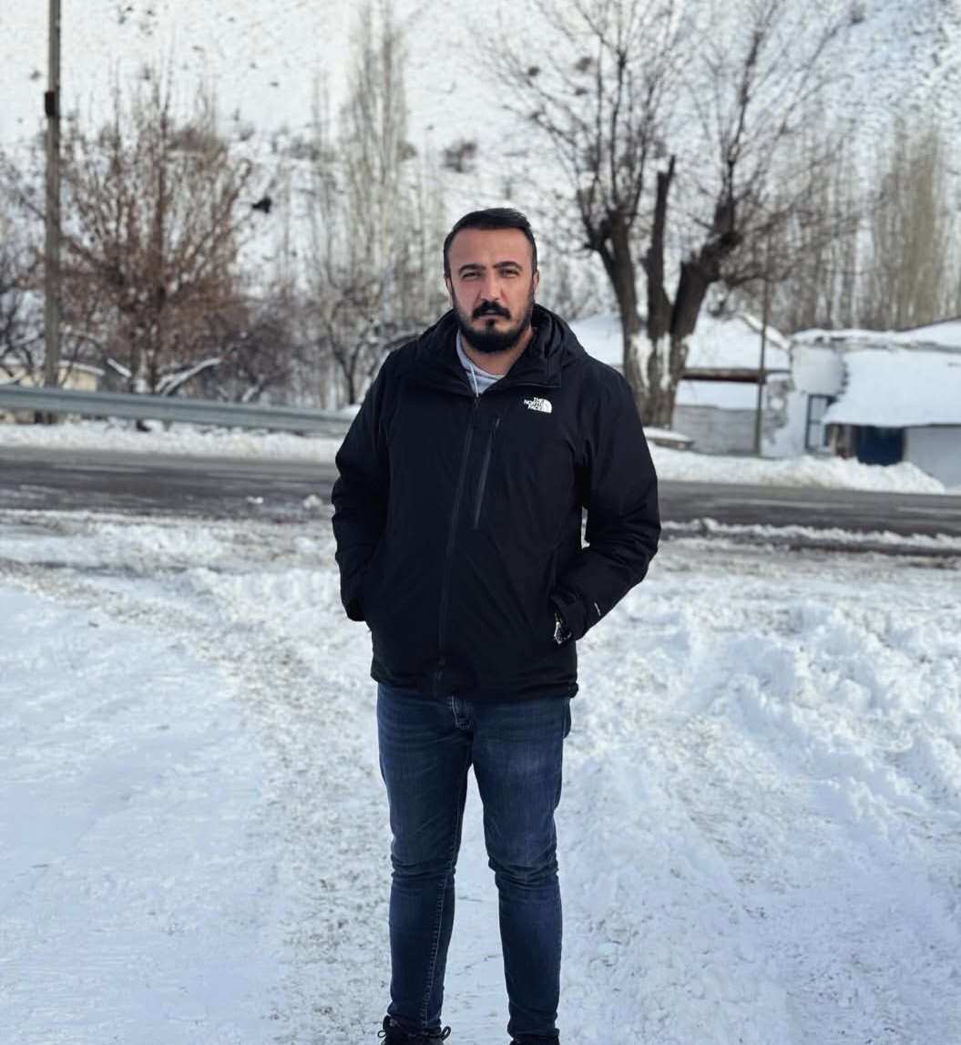 Muhtar Berkay Pektaş’tan 24 Kasım Öğretmenler Günü Mesajı: “Emeğin, Sevginin ve Umudun En Güçlü Adı Öğretmenlerdir”