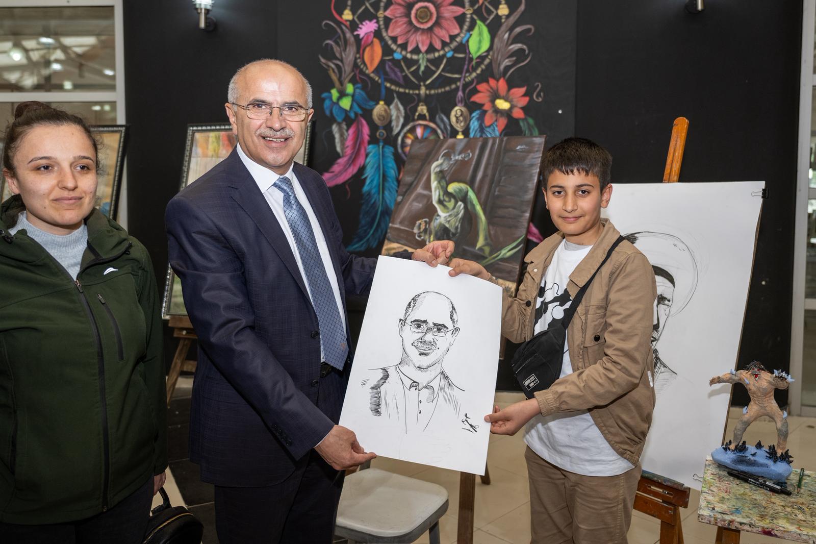 Sanatla Farkındalık: Başkan Er Otizm Sergisinde