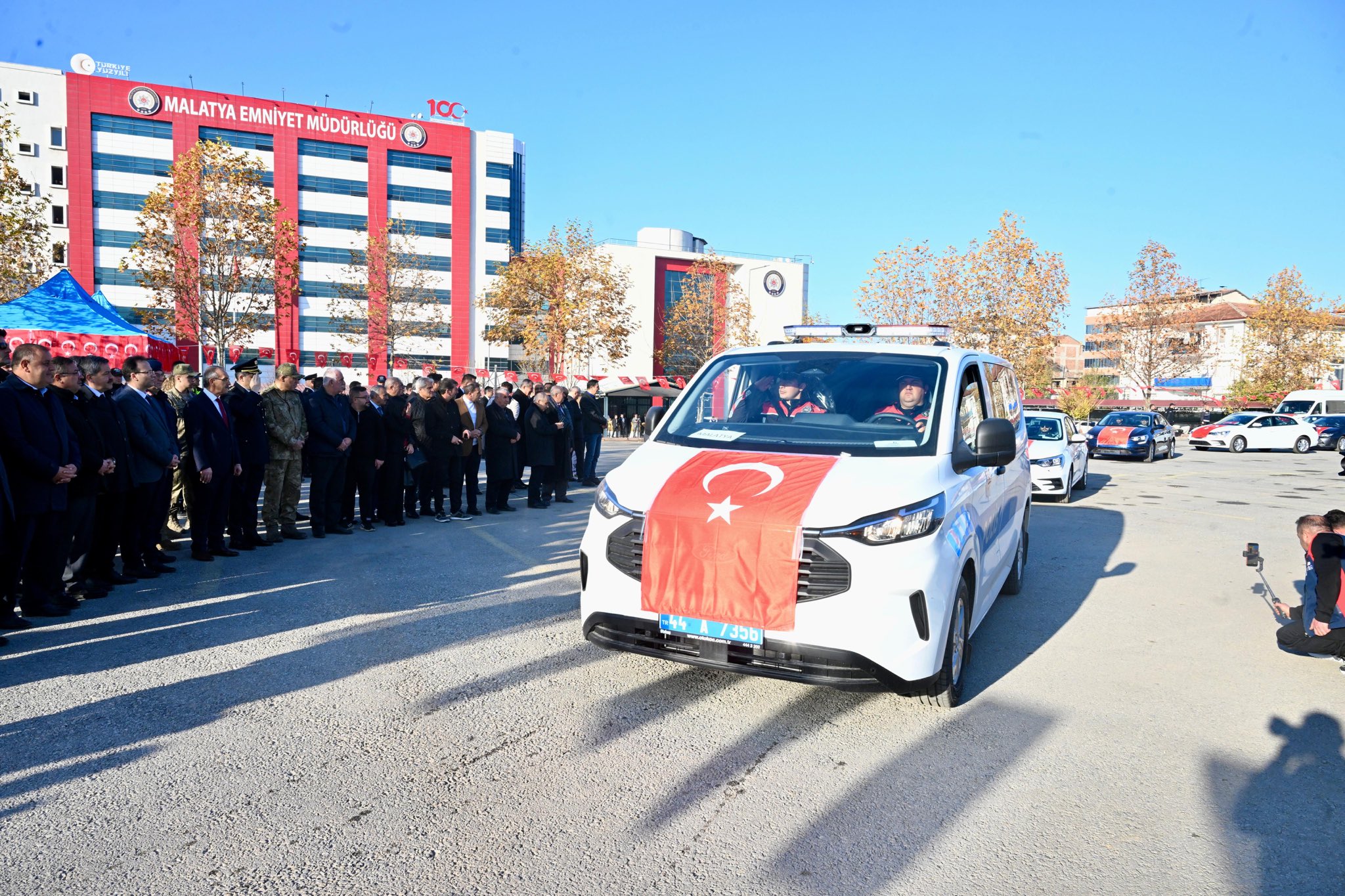 Vali Seddar Yavuz, Güvenlik Güçlerimize Araç Teslim Törenine Katıldı