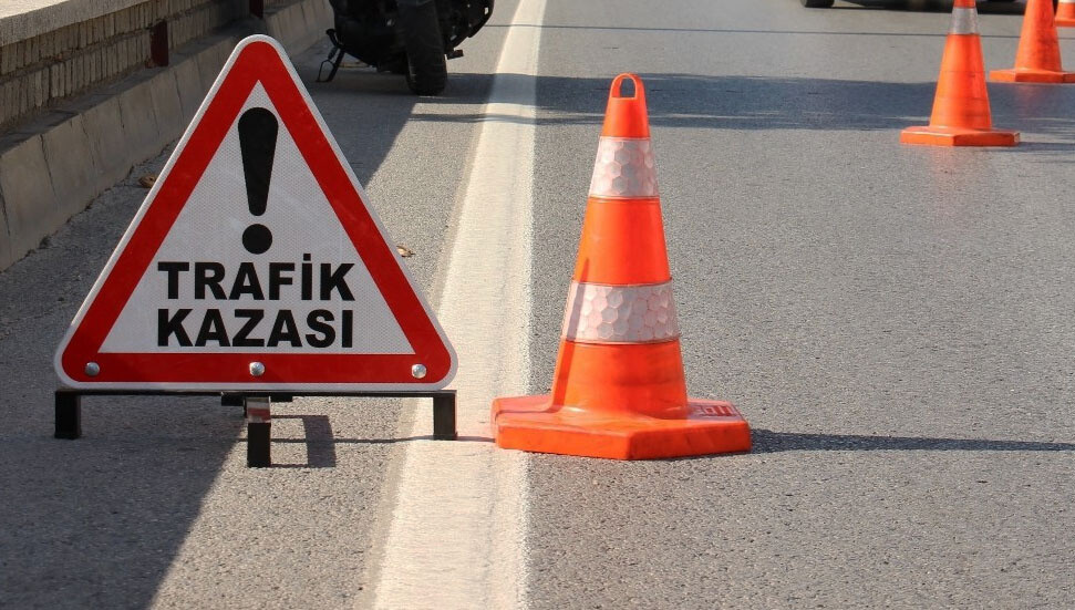 Yeşilyurt İlçemiz Yakınca Mahallesi üzerinde Trafik Kazası