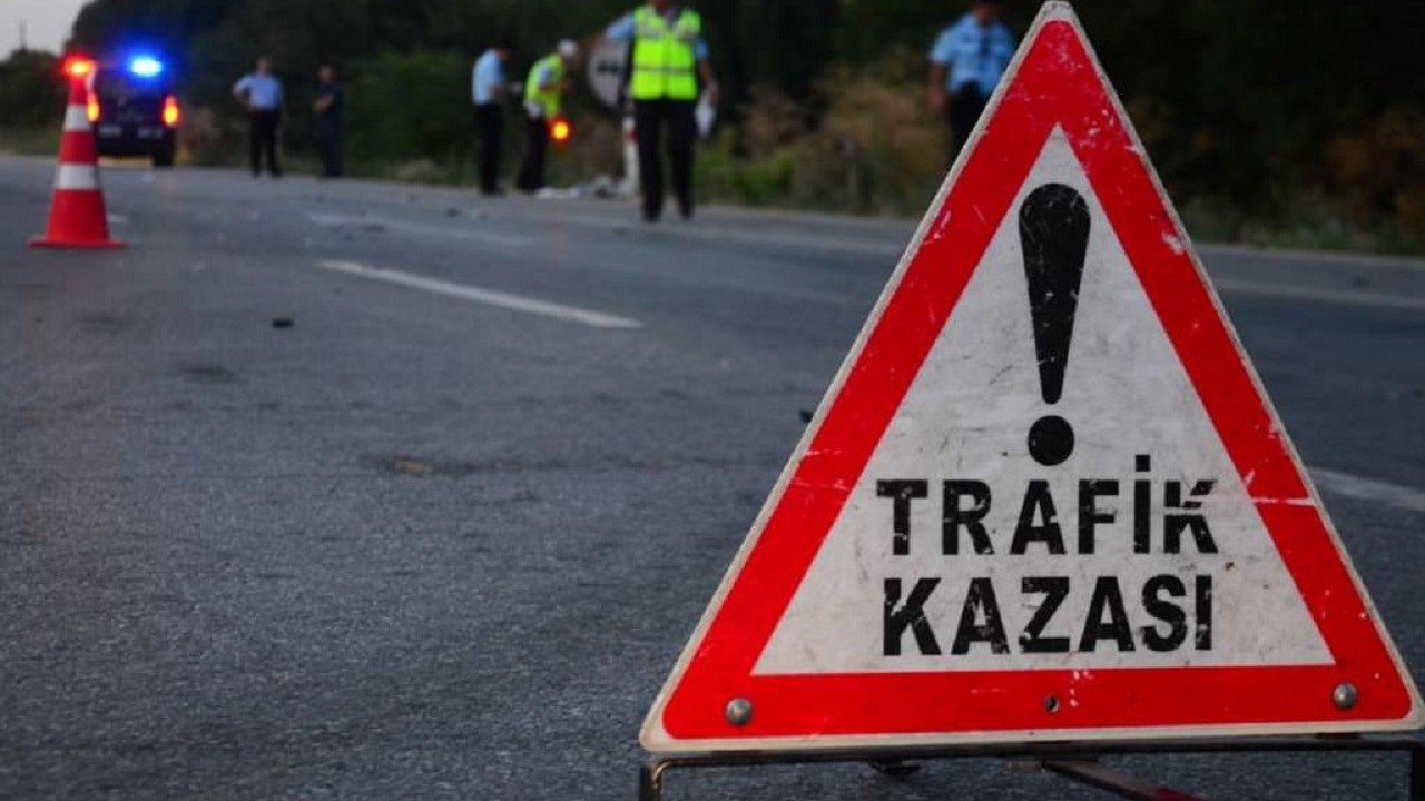 Yeşilyurt İlçesi Tecde Mahallesin'de Trafik Kazası