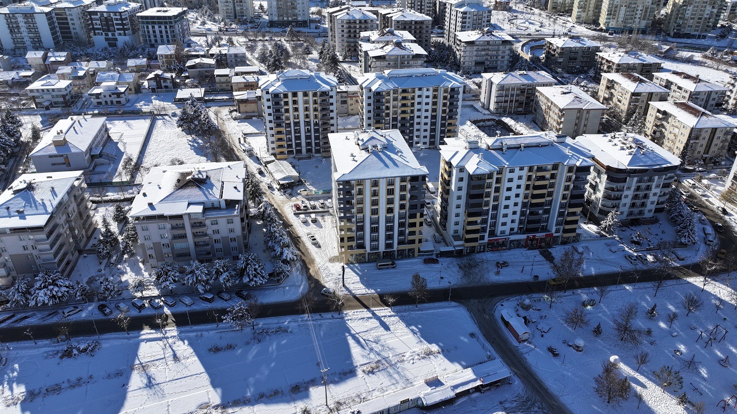 Yeşilyurt’ta Geleceğe Yeşil Dokunuş: Yeşil Yaşam Evleri Yükseliyor