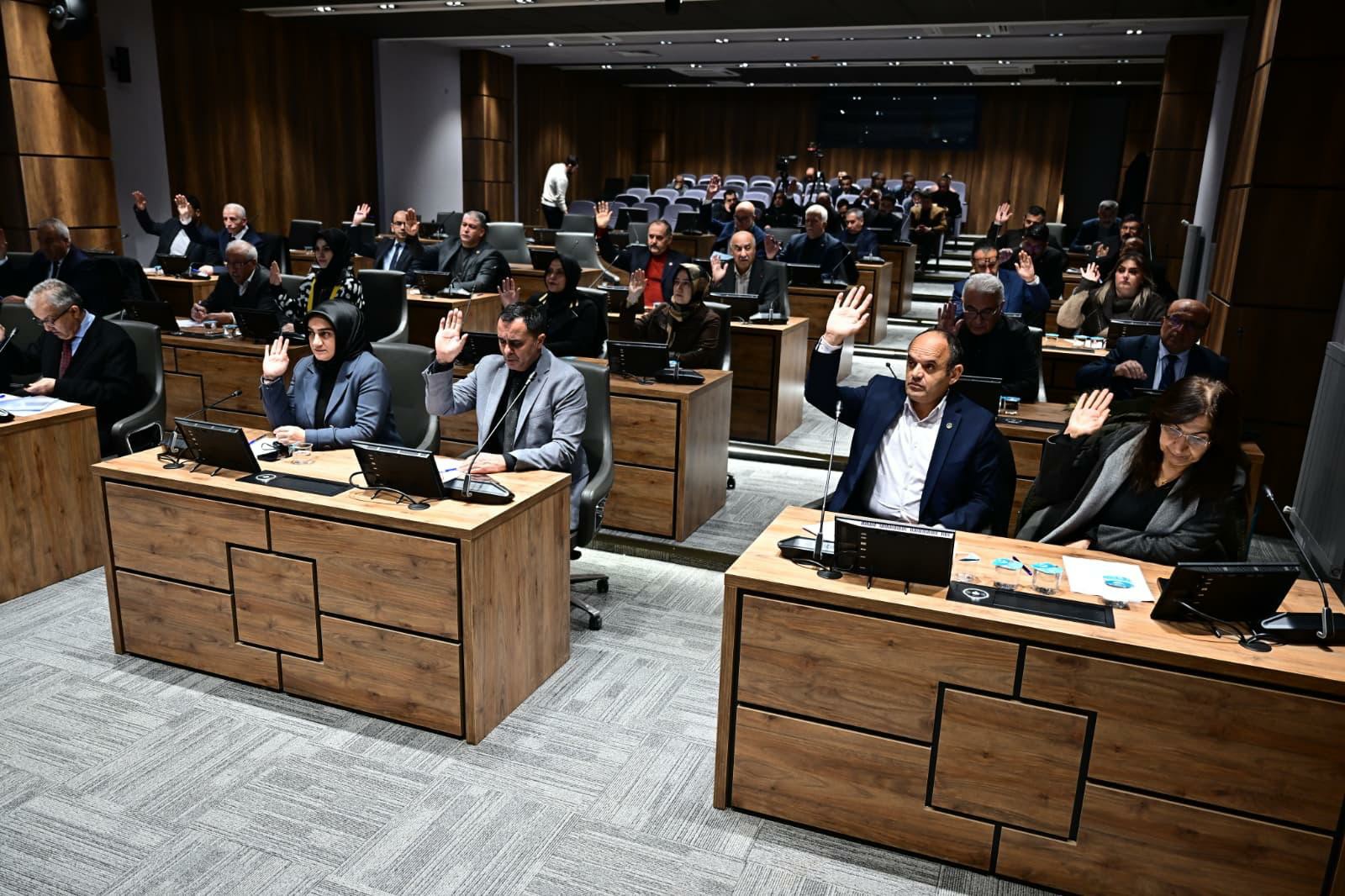 Yeşilyurt’ta Yeni Yıl Mesaisi Başladı: Belediye Meclisi İlk Toplantısını Yaptı