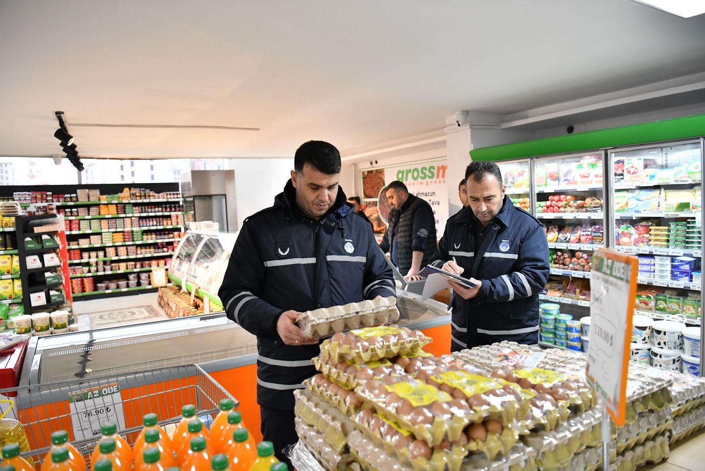 YEŞİLYURT’TA YILBAŞI DENETİMLERİ YOĞUNLAŞTI