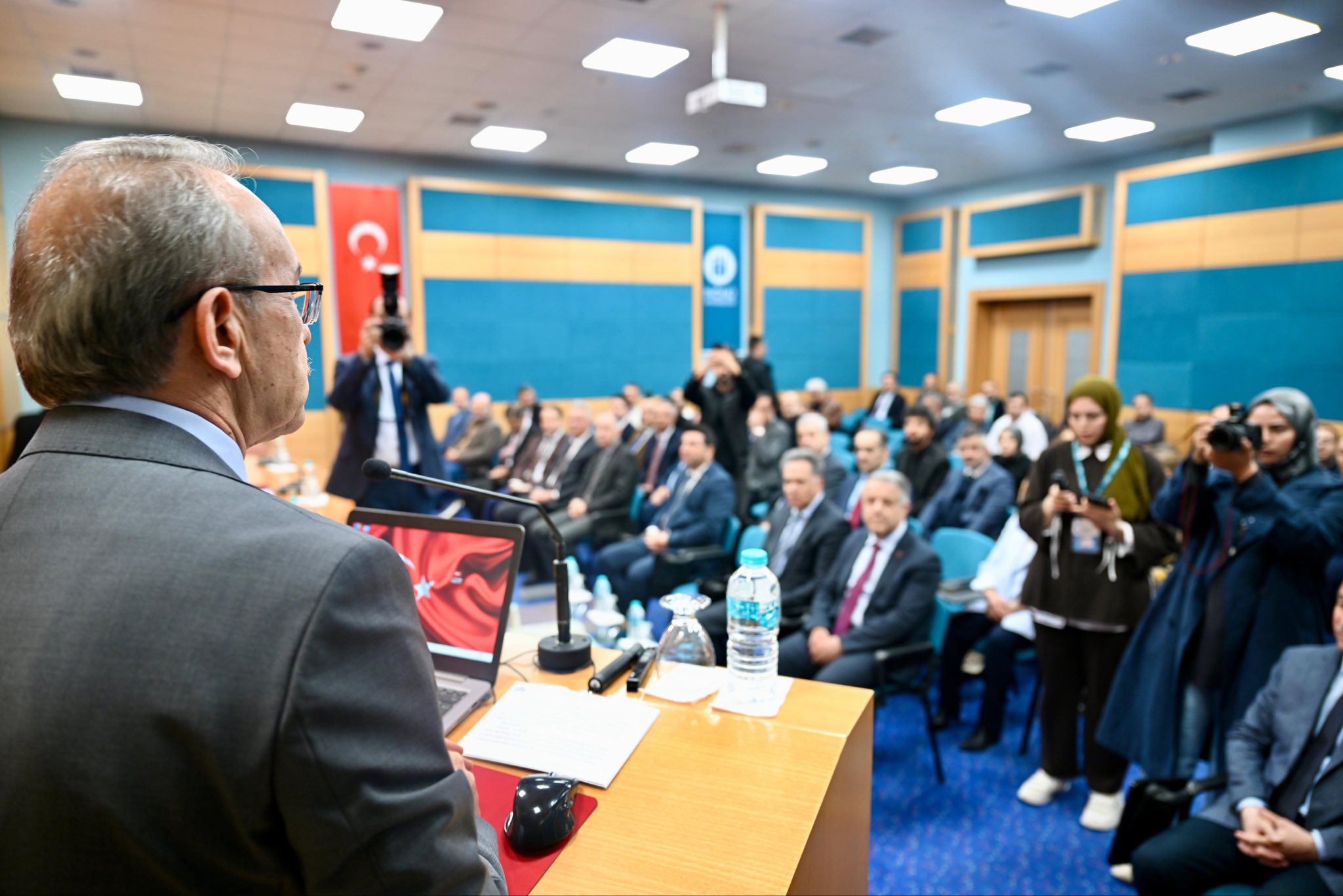 Yöneticilere Özel Eğitim Programı Başarıyla Gerçekleştirildi.