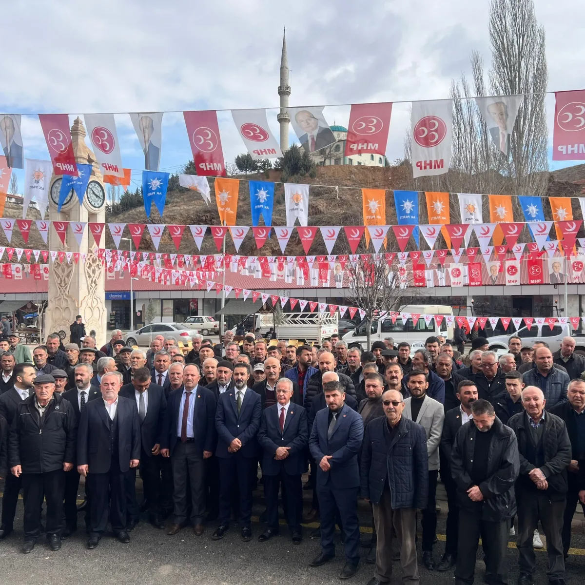 AK Parti ilçe başkanına TOKİ’den ev çıkması tesadüf mü?”