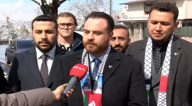 Yeniden Refah Partisi Gençlik Kolları’ndan Kayısı Üreticilerine Tam Destek