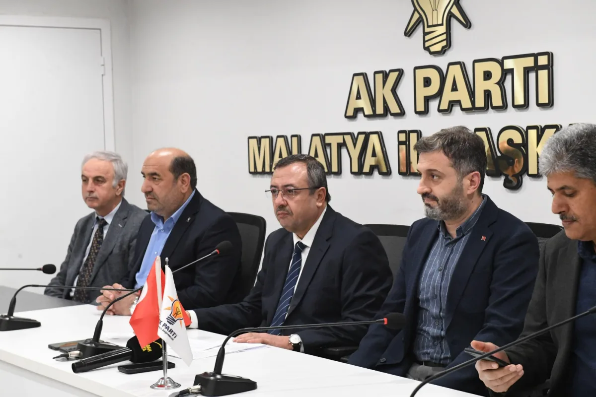 İl Başkanı Bakan, zirai don olayı ile ilgili bilgilendirme toplantısı düzenledi