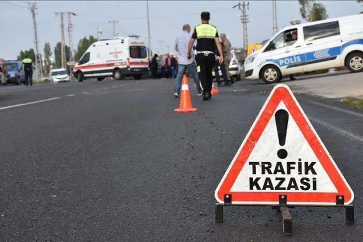 Yeşilyurt İlçemiz Çilesiz Mahallesin'de Trafik Kazası