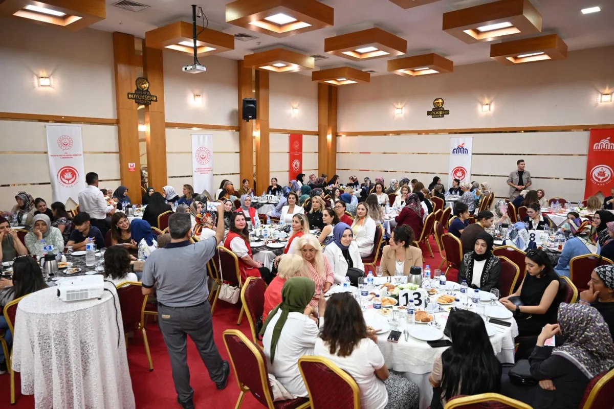 Çocuklara Verilebilecek En Güzel Hediye Aile