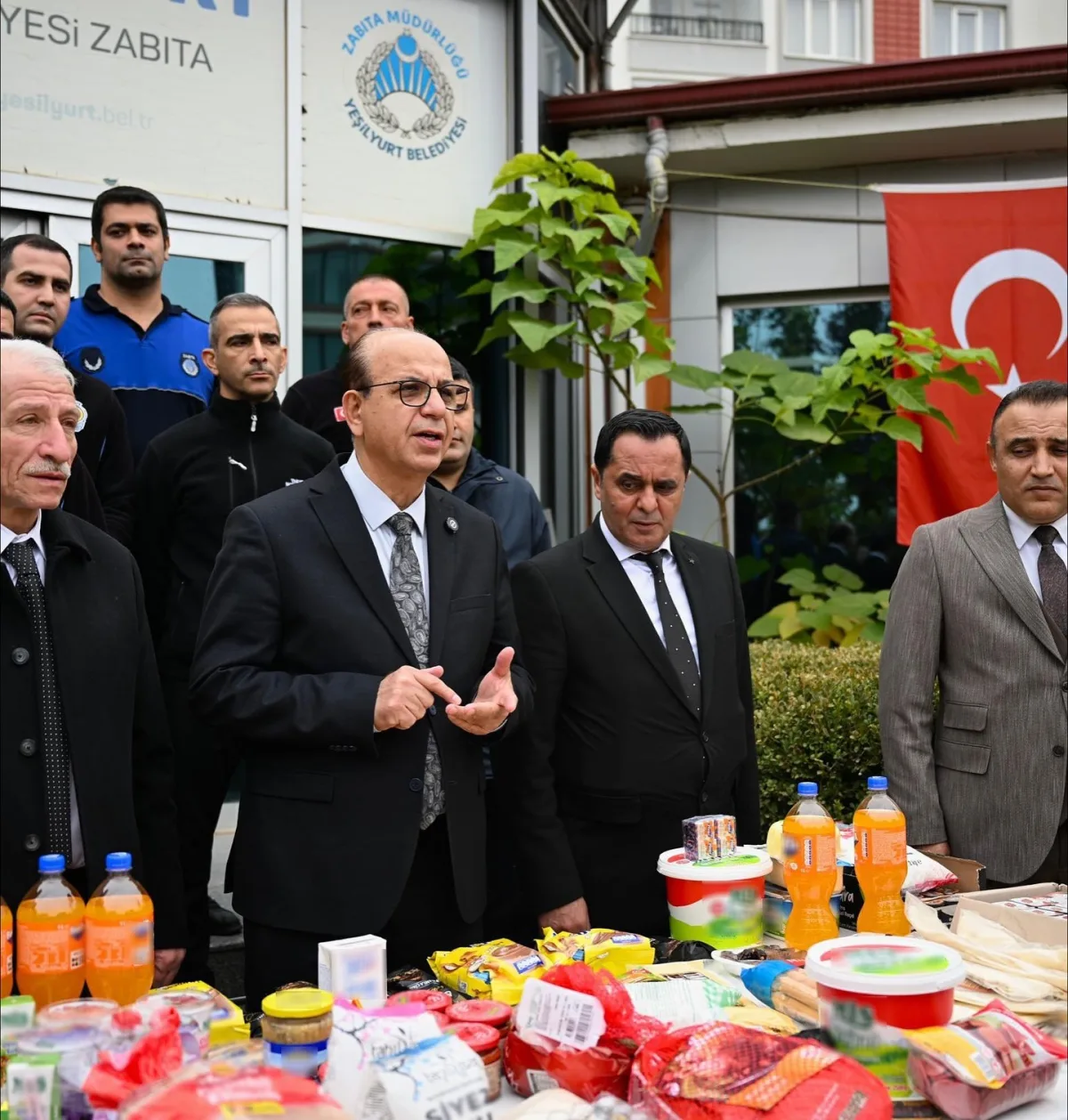 Yeşilyurt Belediyesi, Son Kullanım Tarihi Geçmiş Ürünlere Karşı Denetimleri Sıklaştırdı