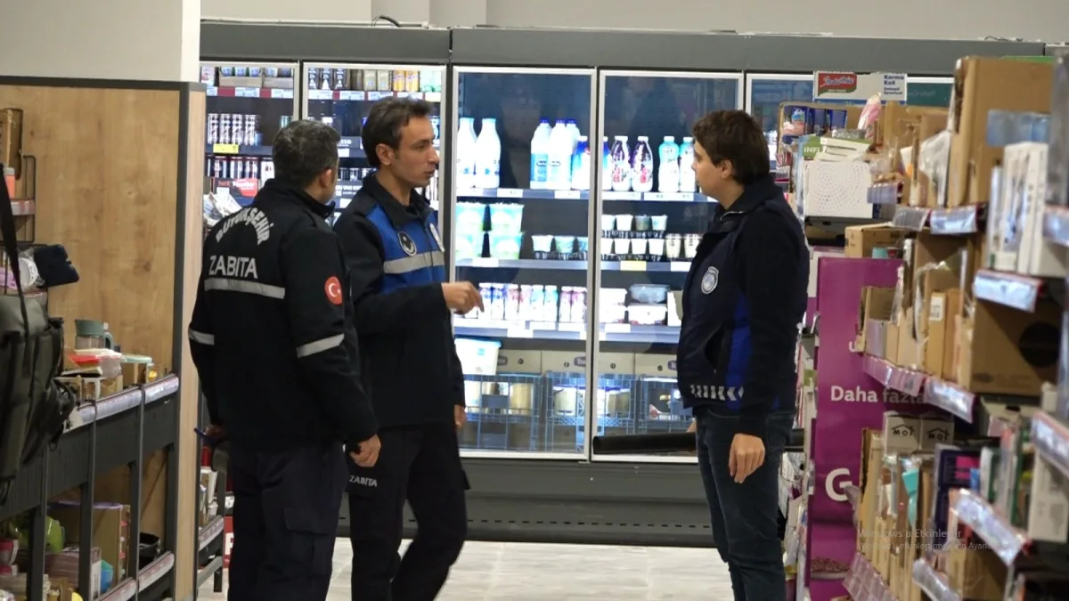 BÜYÜKŞEHİR ZABITASI, KURALLARA UYMAYAN İŞYERLERİNİ MÜHÜRLEDİ