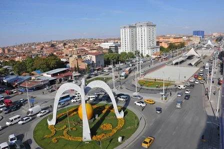 Malatya’da Siyaset Alarm Veriyor: Koltuk Uğruna Değişen Partiler, Kaybolan Güven