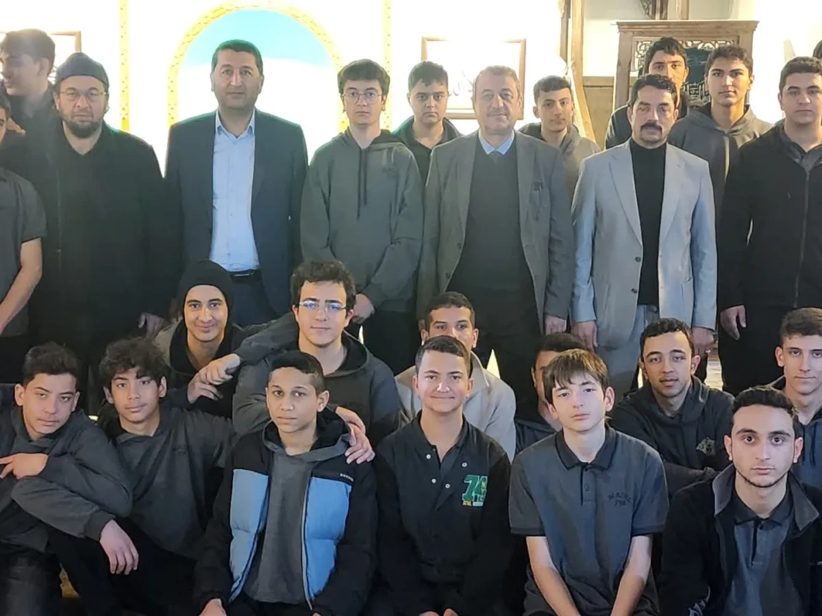İş Dünyasından Eğitime Güçlü Dokunuş: Mahmut Boyraz Gençlerle Buluştu