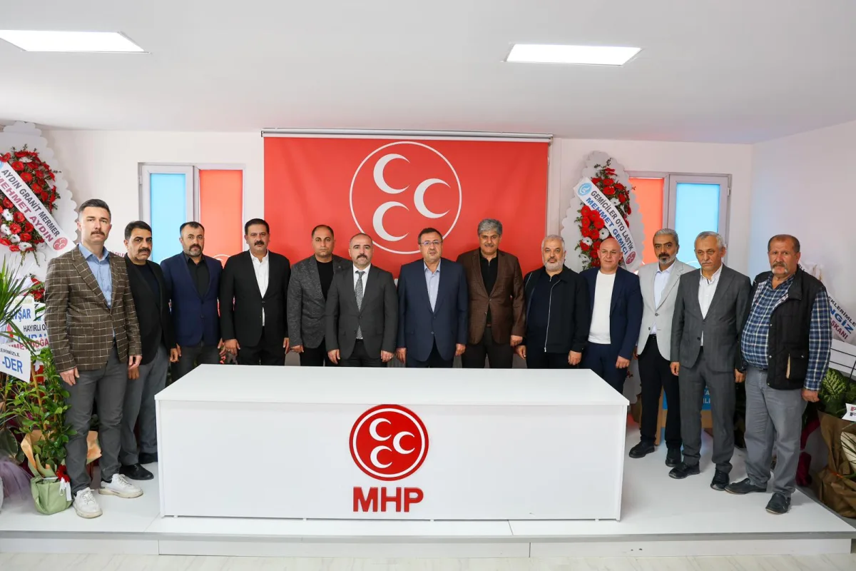 Cumhur İttifakı’nda Nezaket Buluşması: Bakan’dan Şengönül’e Ziyaret.