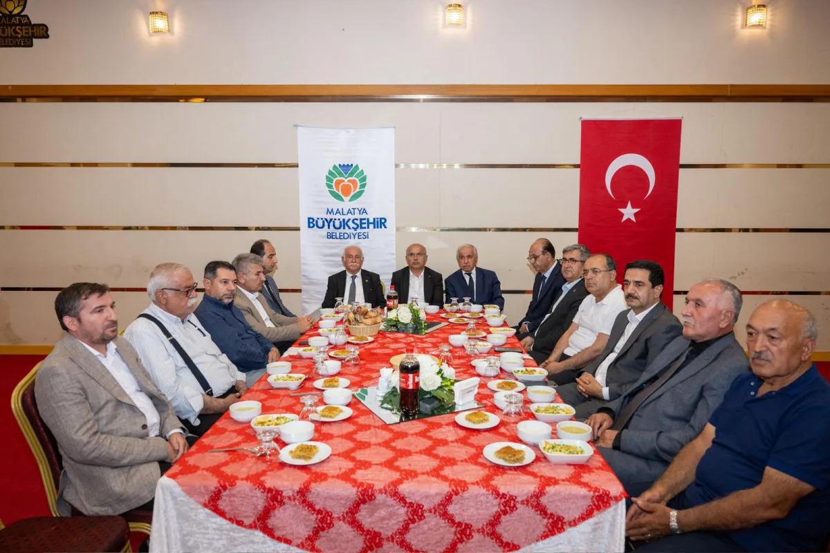 Başkan Er'den Birlik ve Kardeşlik Mesajı: Alevi Dedeleriyle Lokma Sofrasında Buluşma.