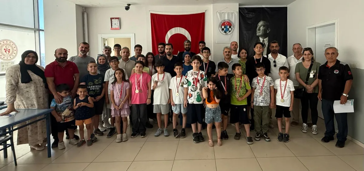 15 Temmuz Demokrasi ve Milli Birlik Günü Satranç Turnuvası Tamamlandı.